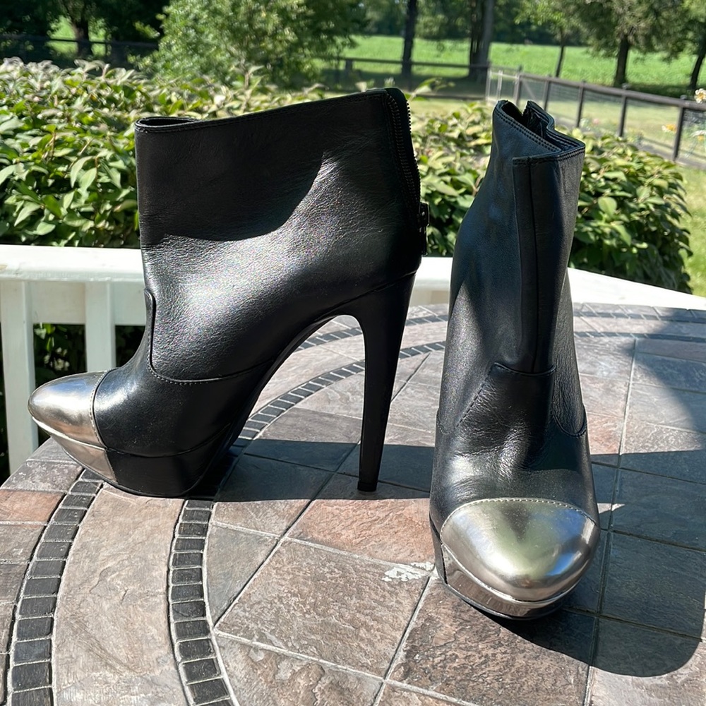 NEVER WORN black booties